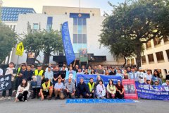 民主人士洛杉矶中领馆前集会 吁释放邢望 民主人士洛杉矶中领馆前集会 吁释放邢望