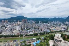 重庆黔江：诊所遭卫健委处罚引争议，当事人控诉执